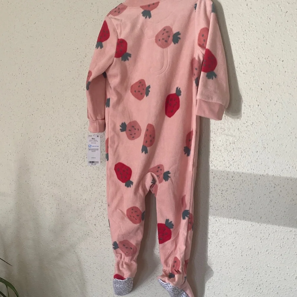 NWT Carter’s 18M Pink Strawberry Footed Pajamas 🍓 | Zip Up | OEKO-TEX - Picture 12 of 14